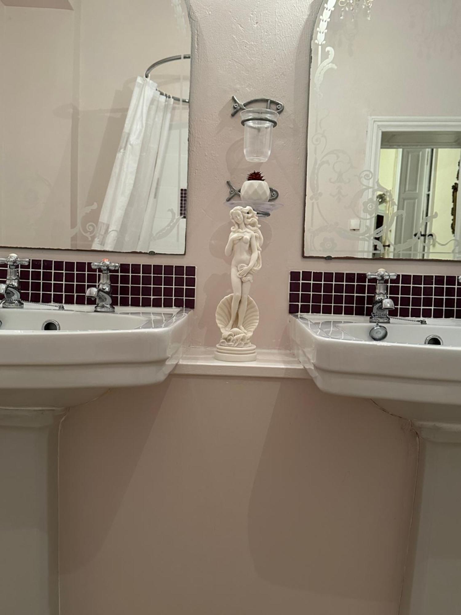 Le Chateau Giat Экстерьер фото